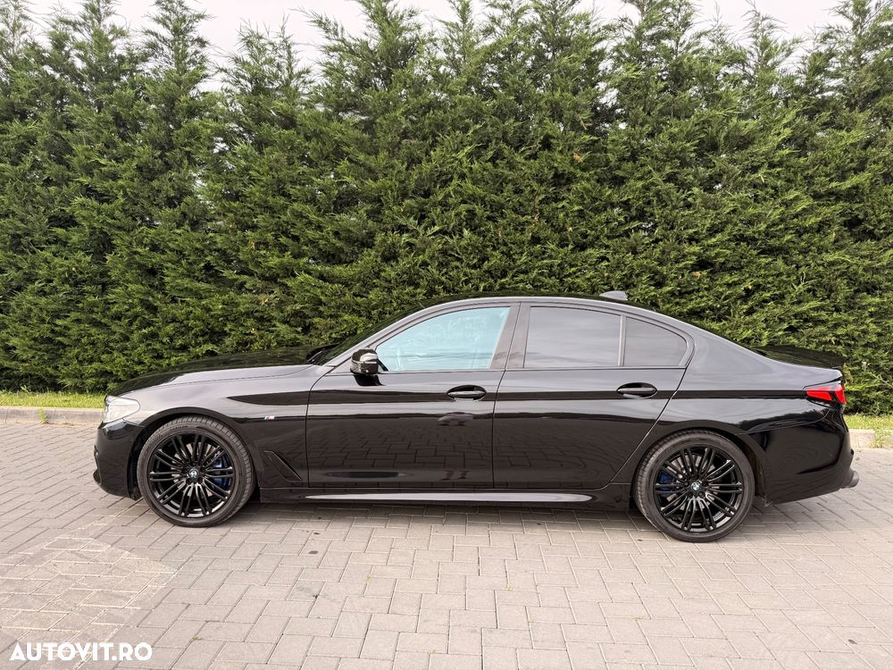 BMW Seria 5 530d xDrive AT - 8