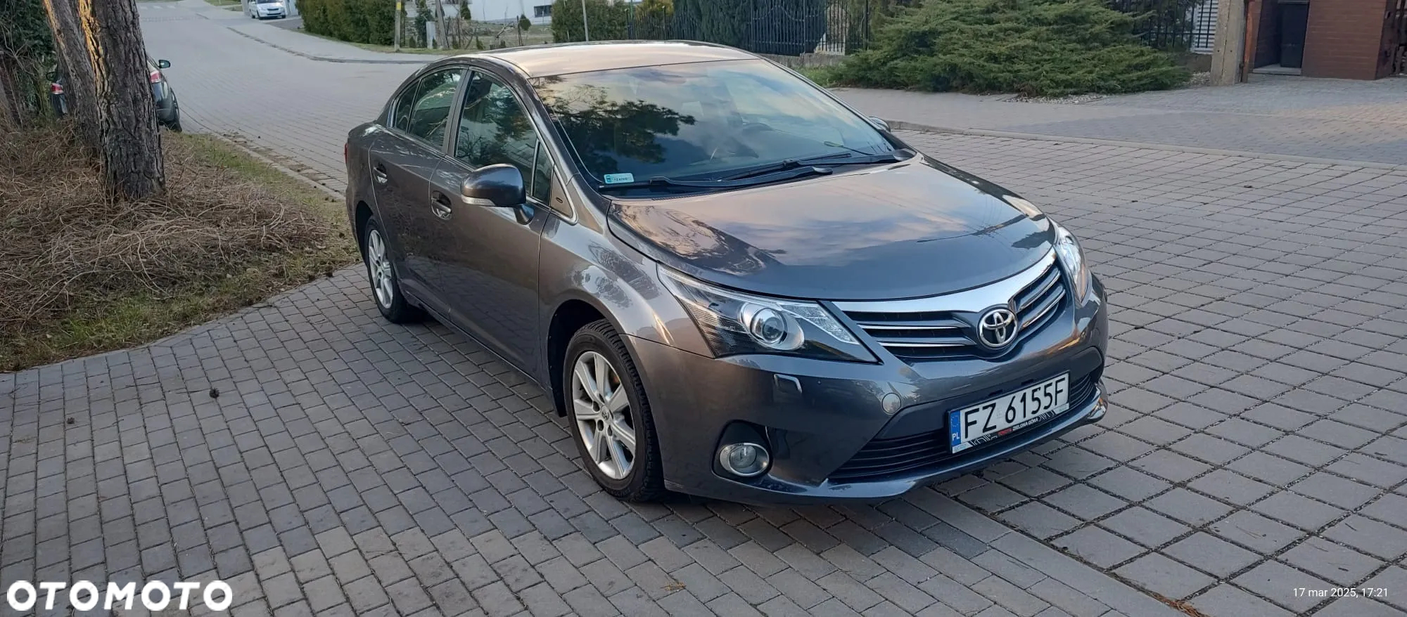 Toyota Avensis - 3