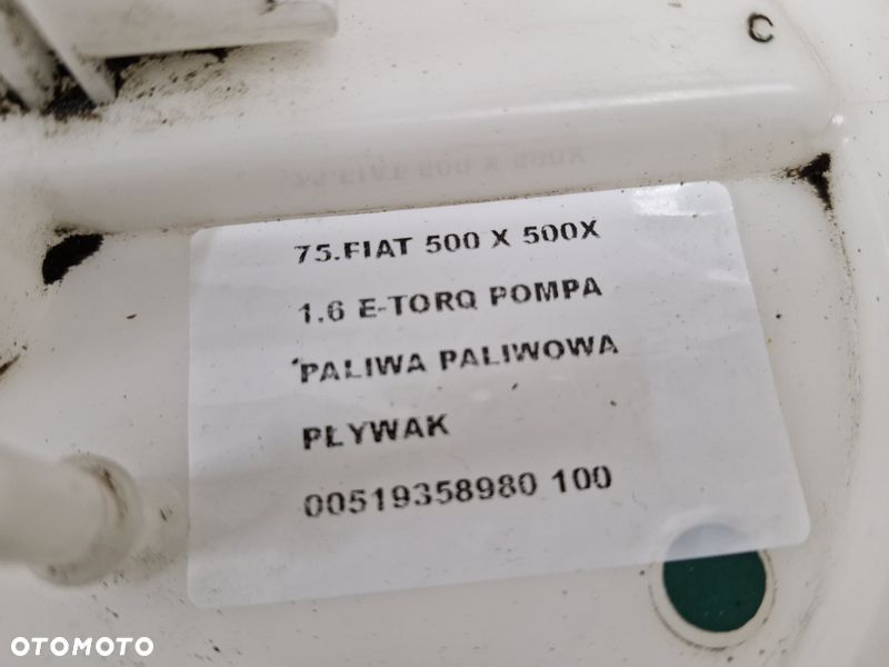 FIAT 500X 1.6 E-TORQ POMPA PALIWA PALIWOWA PŁYWAK 00519358980 - 4