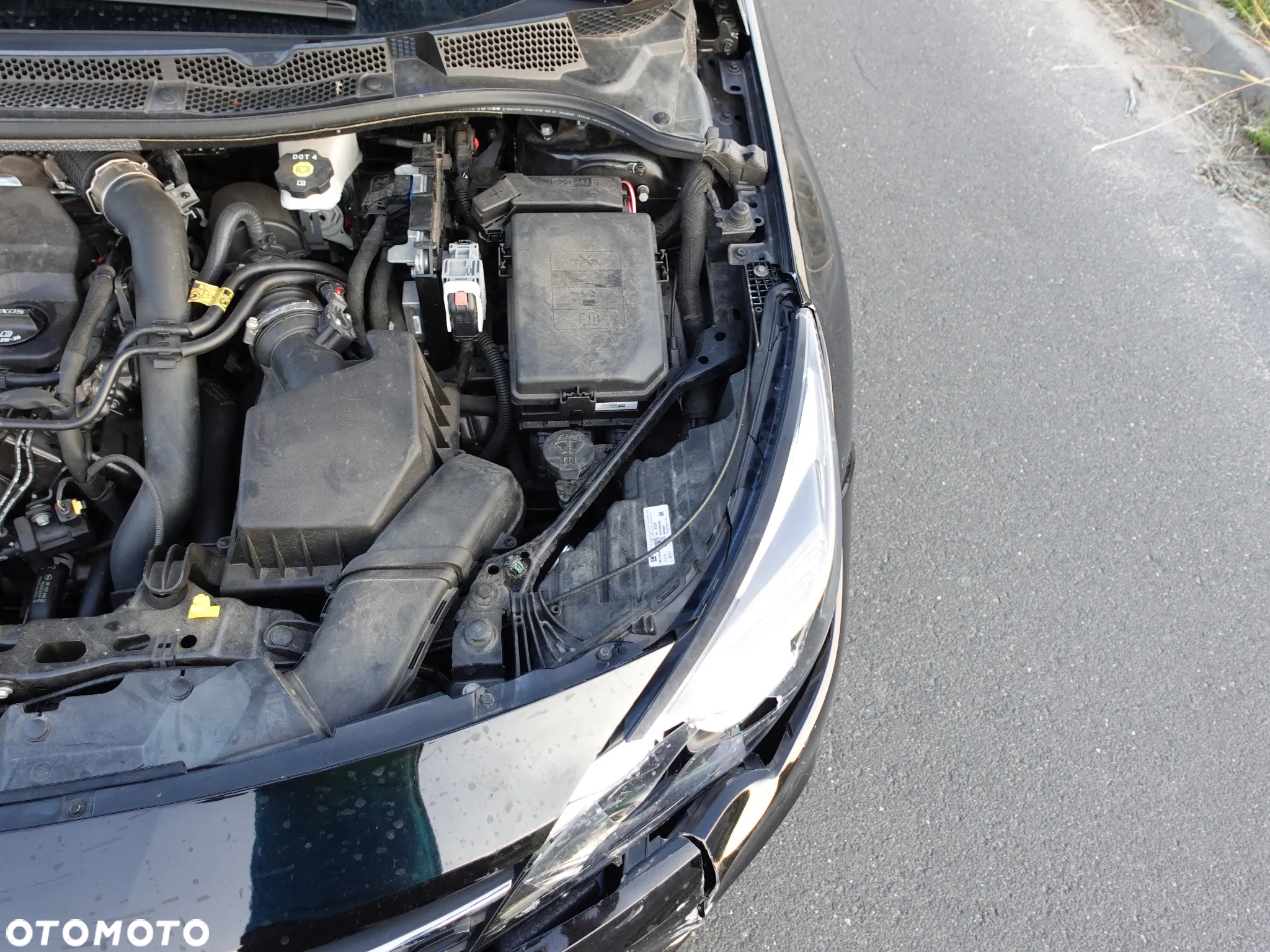 Opel Astra 1.2 Turbo Business Elegance - 11