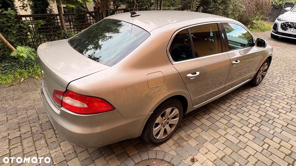 Skoda Superb 2.0 TDI Ambition - 7