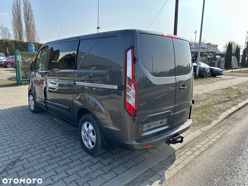 Ford Transit Custom - 13
