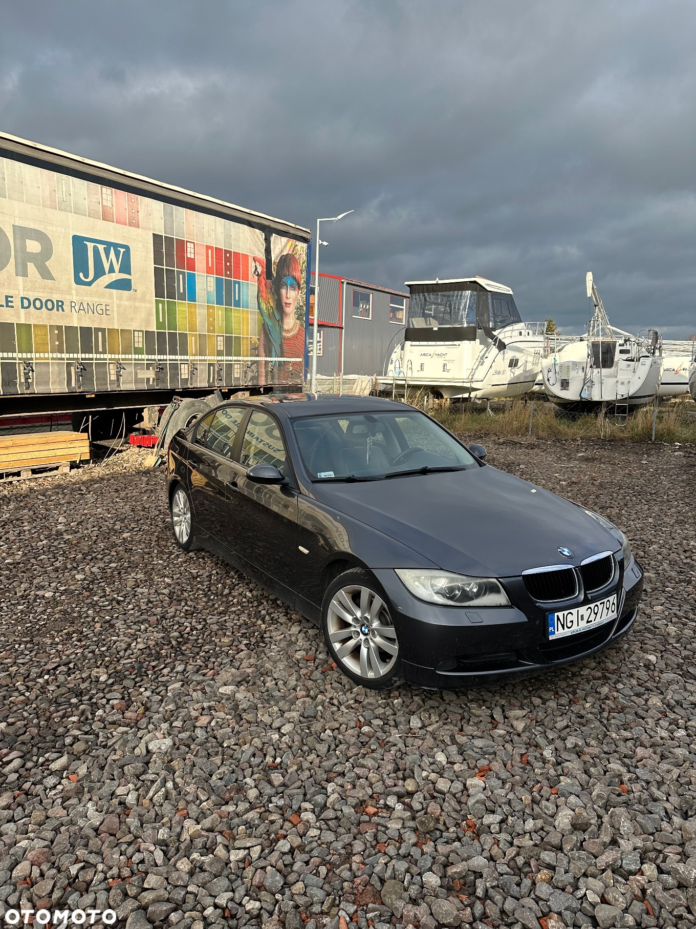 BMW Seria 3 318i - 2