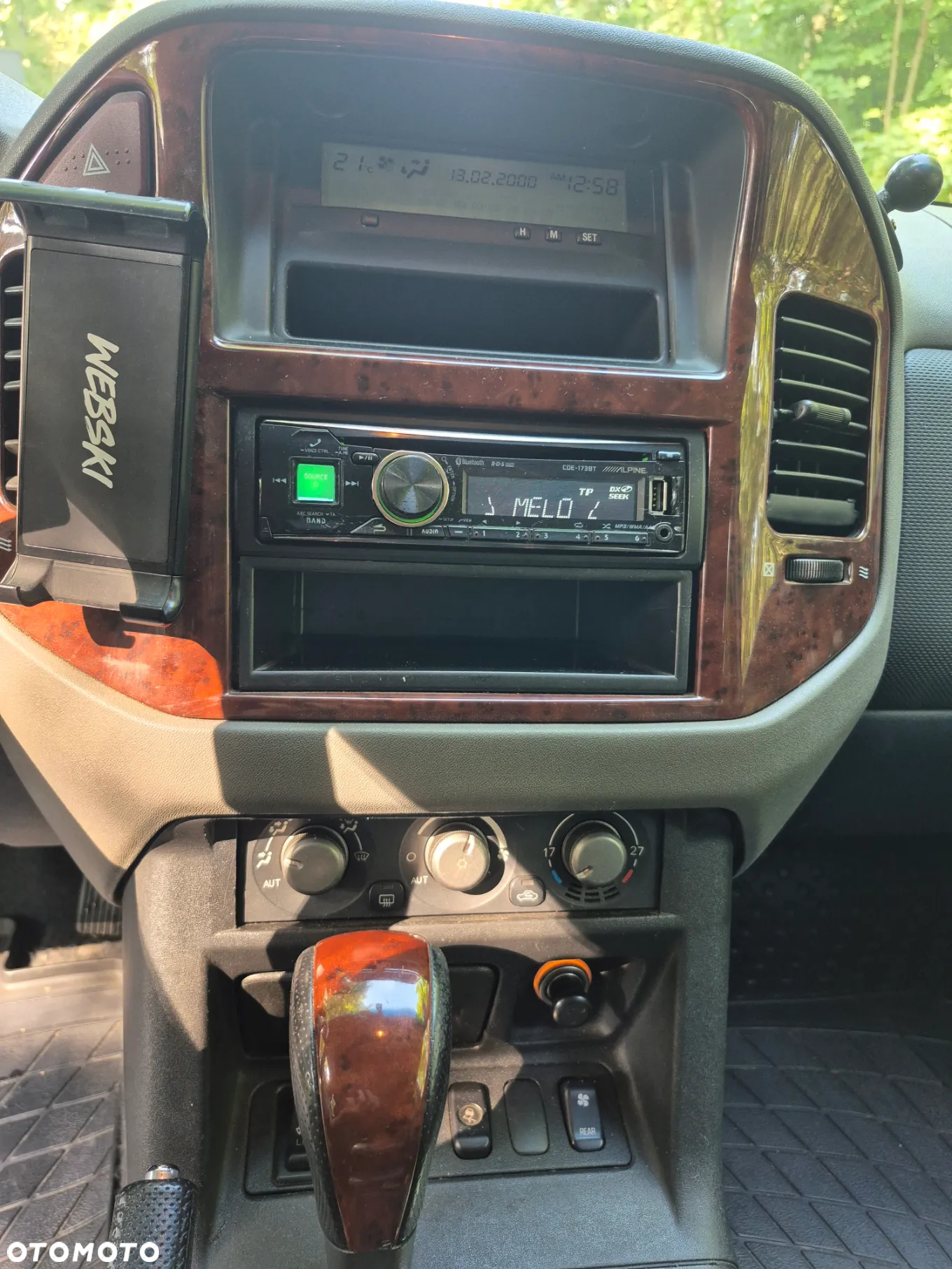 Mitsubishi Pajero - 17
