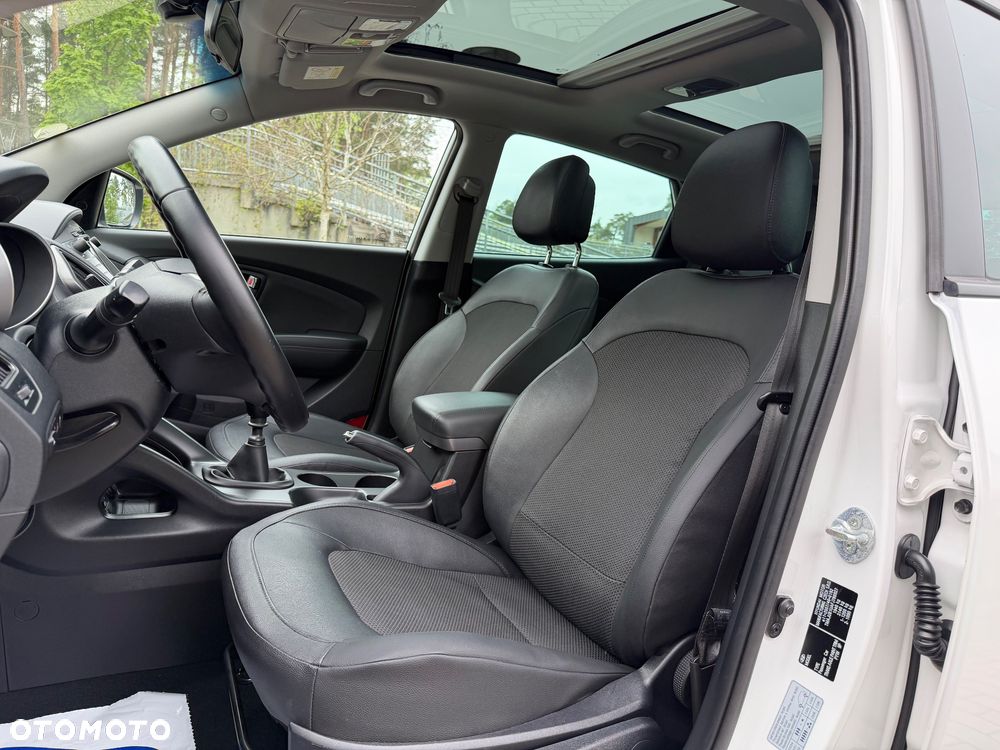 Hyundai ix35 1.7 CRDi 2WD blue Finale - 18