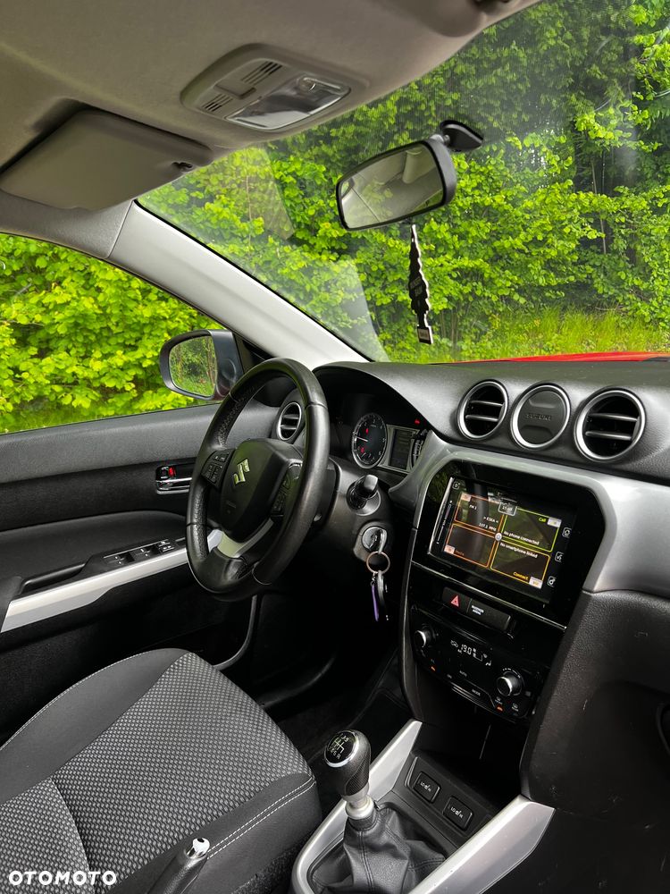 Suzuki Vitara 1.6 DDiS (4x4) Allgrip Comfort - 6