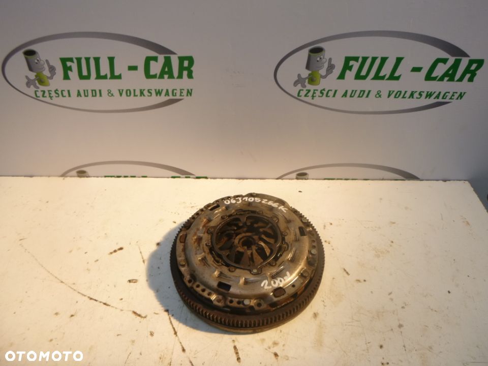 PASSAT B7 A3 8P 1.8 CDA KOŁO DWUMASOWE 06J105266K - 1