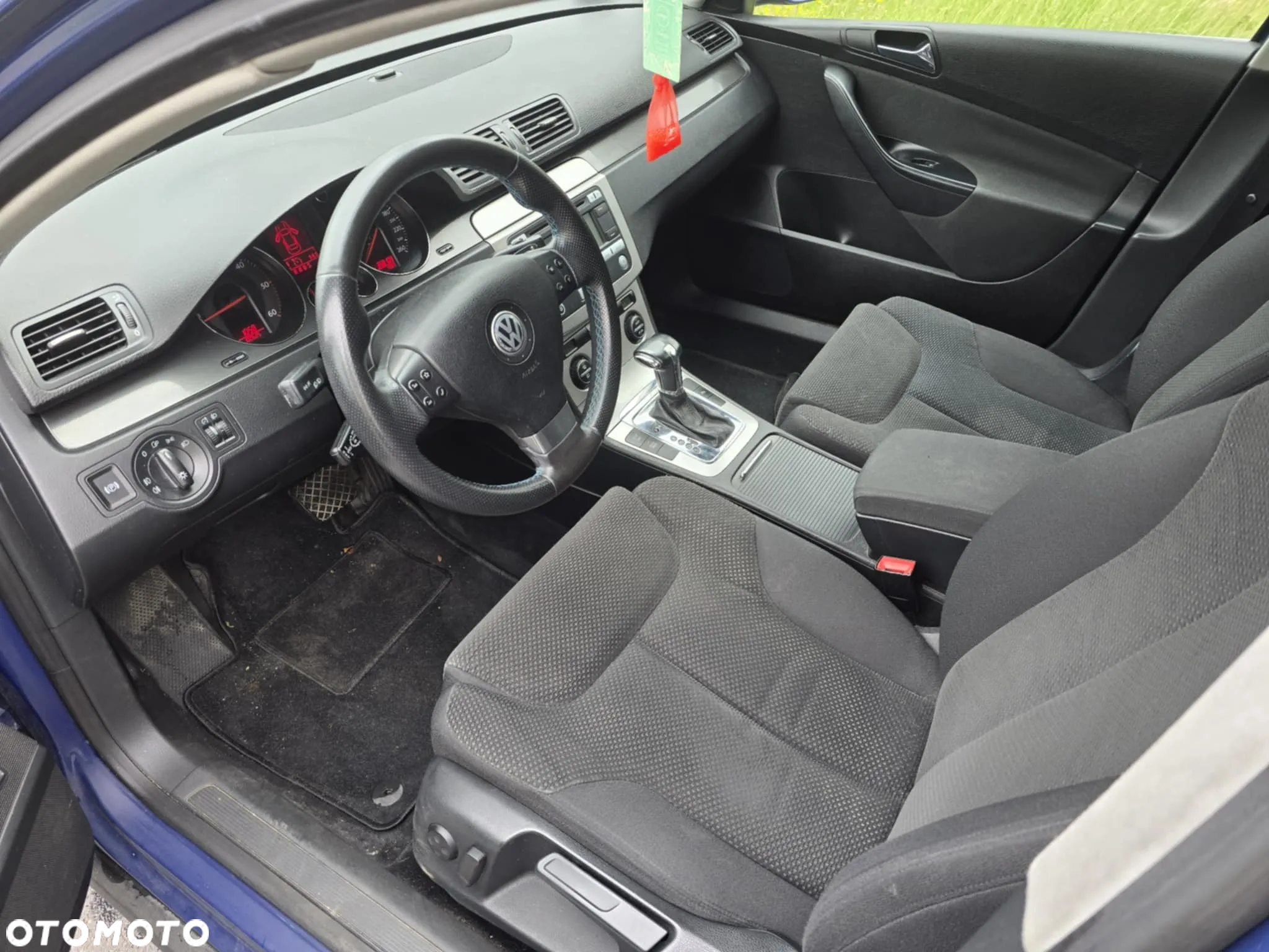 Volkswagen Passat 2.0 TDI Comfortline DSG - 6