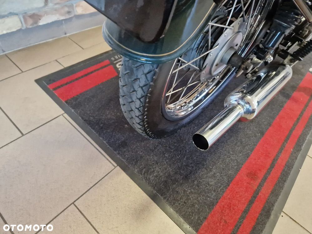 Royal Enfield Bullet - 16
