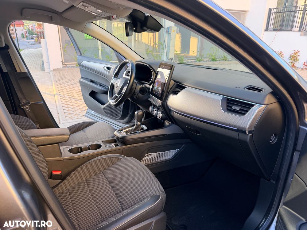 Renault Arkana E-TECH Full 145 E-TECH engineerd - 11