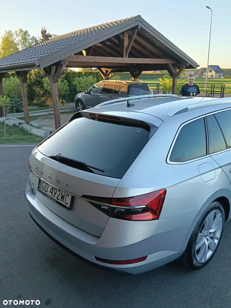 Skoda Superb 2.0 TSI Ambition DSG - 5