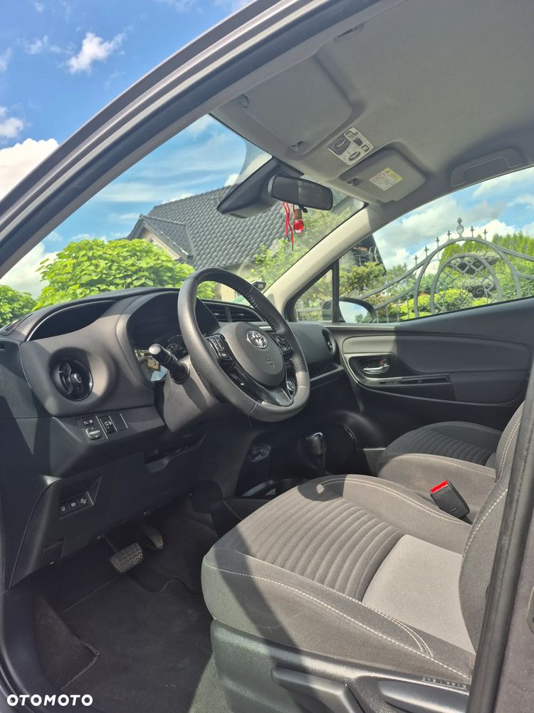 Toyota Yaris 1.5 VVT-i Y20 Team Deutschland - 11