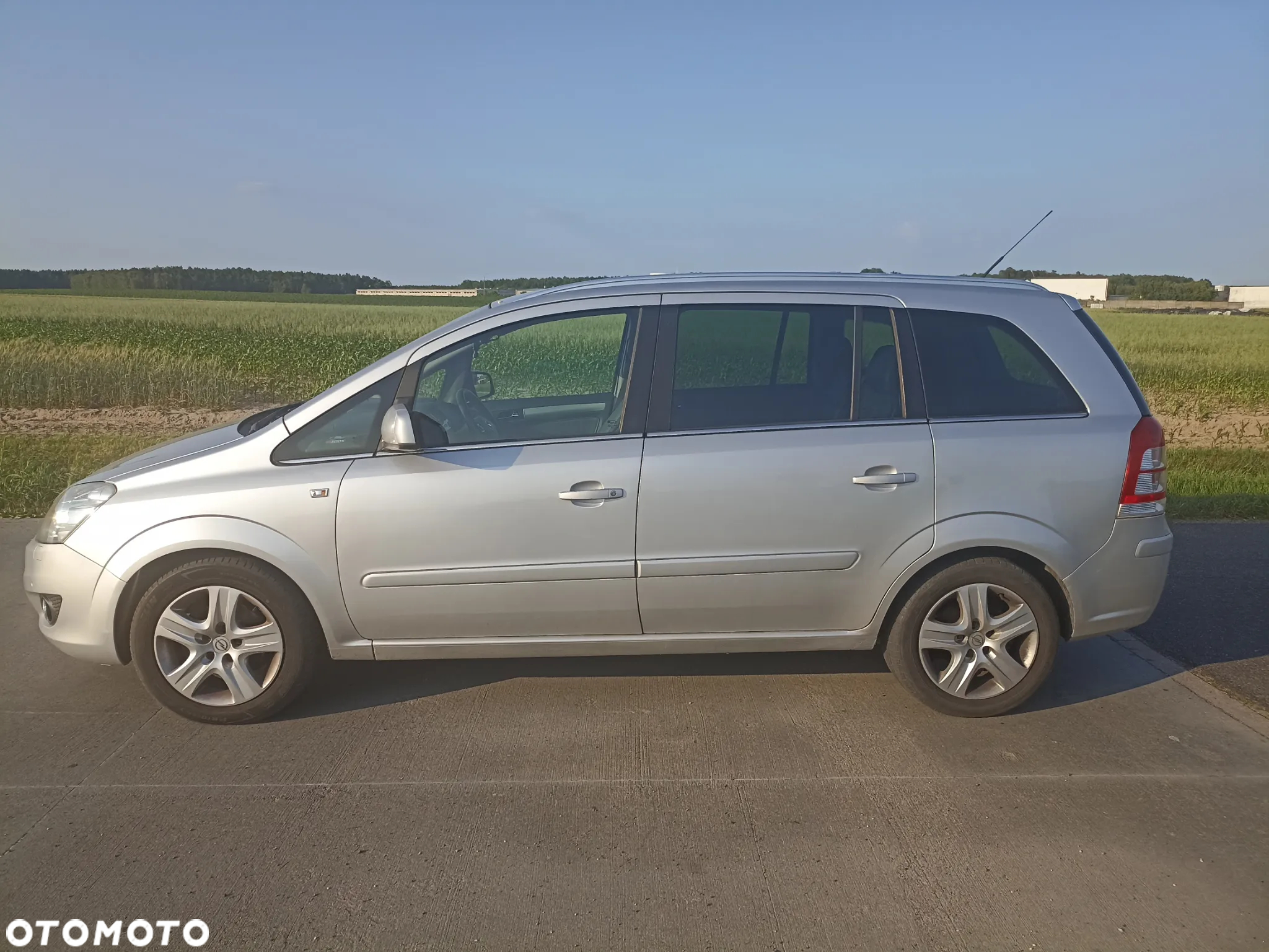 Opel Zafira 1.6 - 2