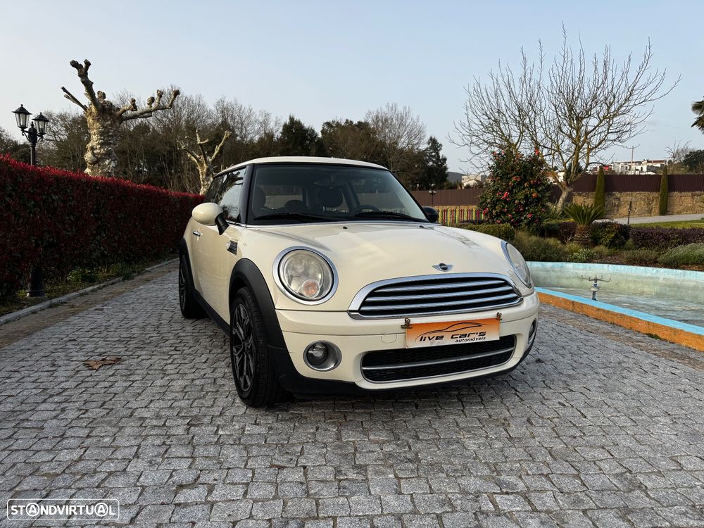 MINI 3 Portas Cooper D - 13