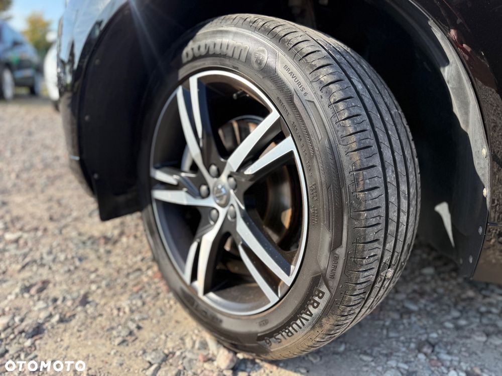 Volvo XC 60 D4 RDesign - 14