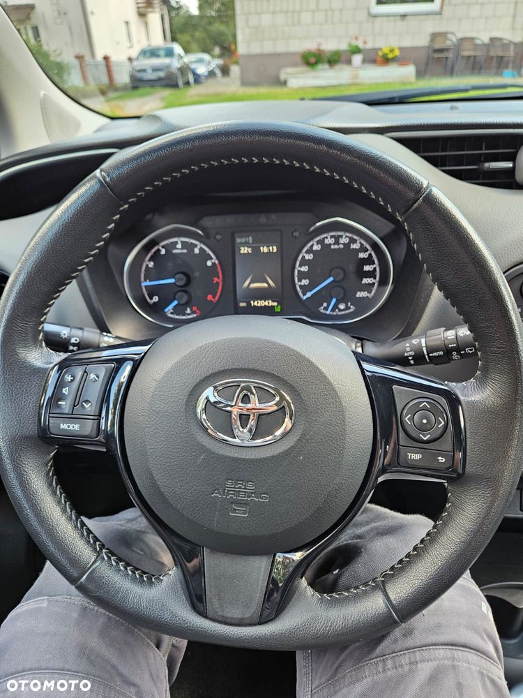 Toyota Yaris 1.0 VVT-i - 18