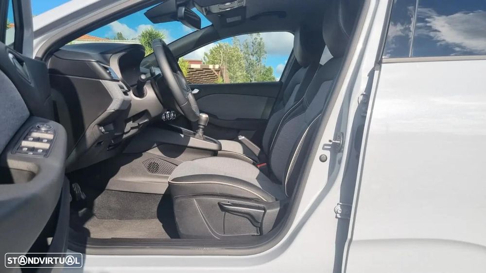 Renault Clio - 20
