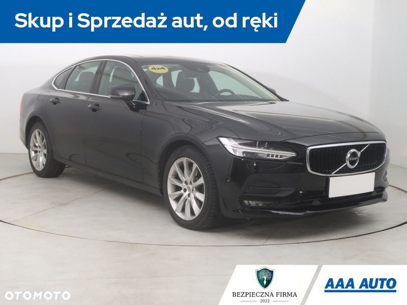 Volvo S90 - 3