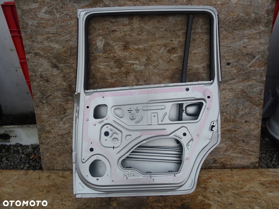 DRZWI PRAWY TYŁ OPEL ZAFIRA B MINIVAN LAK:Z157 - 5