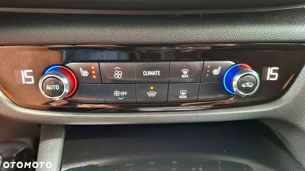 Opel Insignia 2.0 Business Innovation - 24