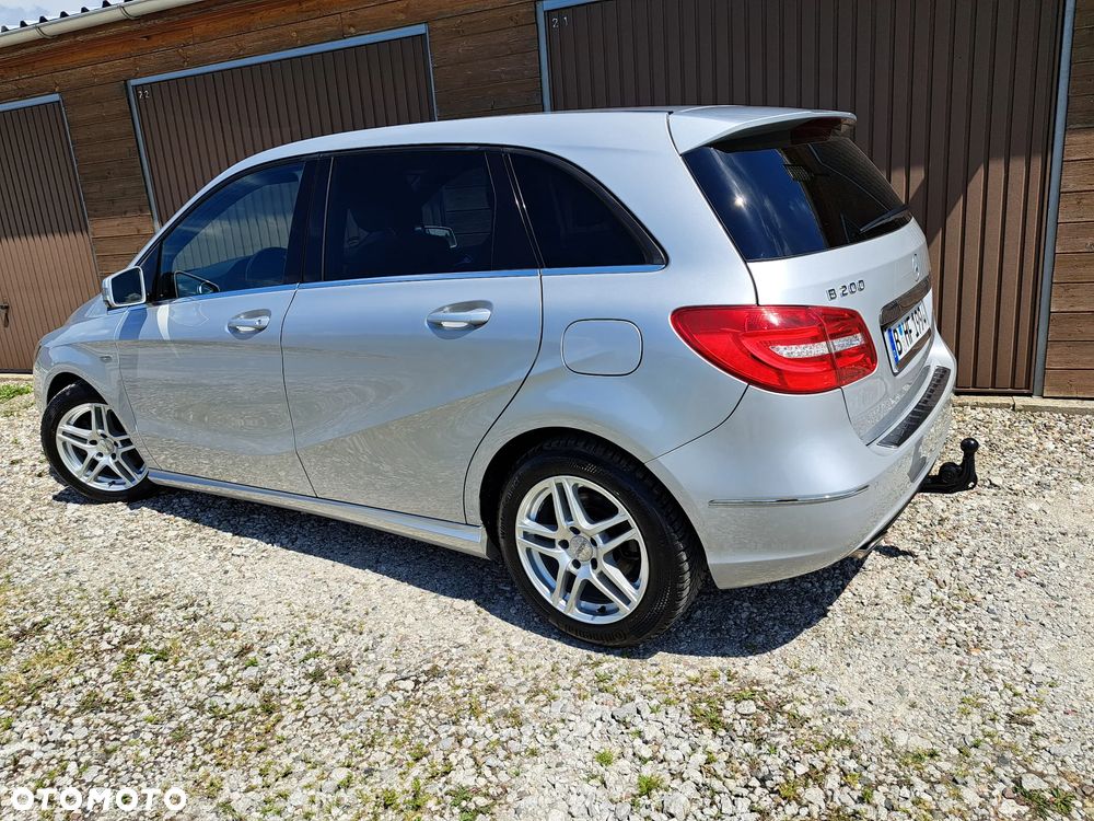 Mercedes-Benz Klasa B 200 (BlueEFFICIENCY) - 3