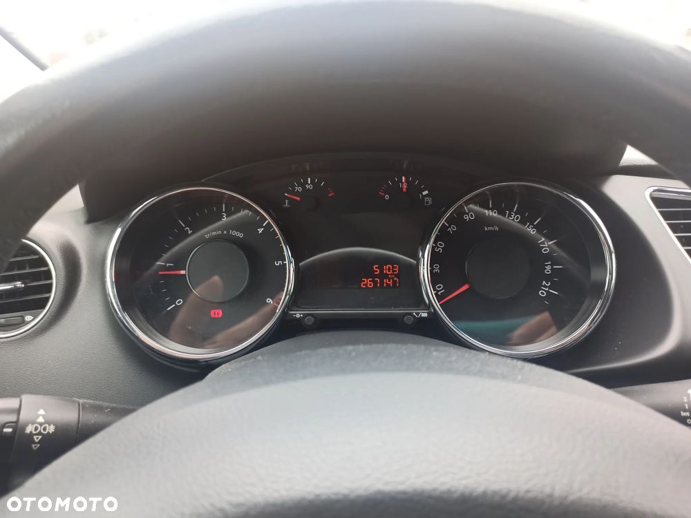 Peugeot 3008 1.6 HDi Trendy - 19