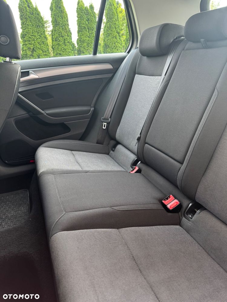 Volkswagen Golf 1.6 TDI BlueMot Comfortline - 6