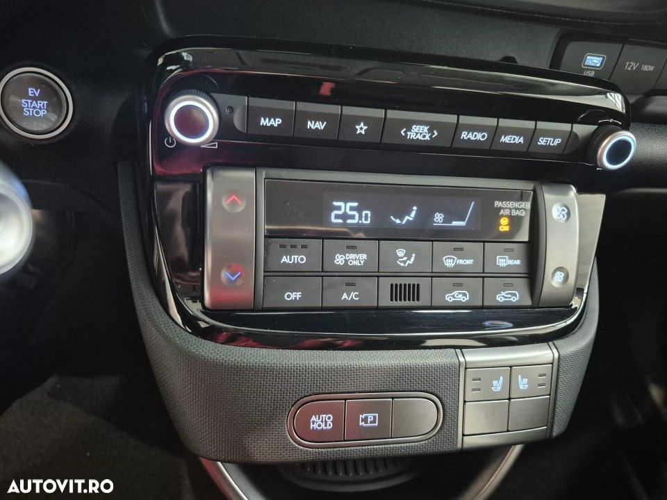 Hyundai Inster 49 kWh 115 CP Premium - 9