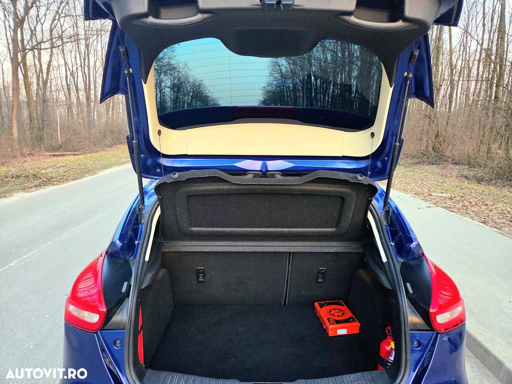 Ford Focus 1.5 EcoBoost Trend - 6