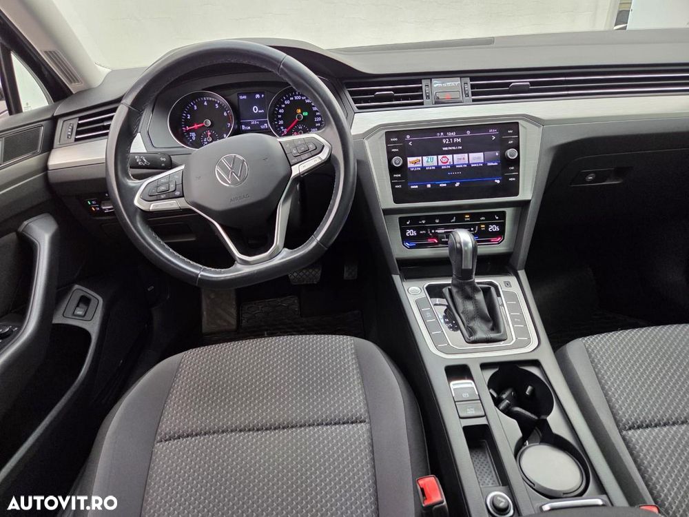 Volkswagen Passat 1.5 TSI ACT DSG Trendline - 3