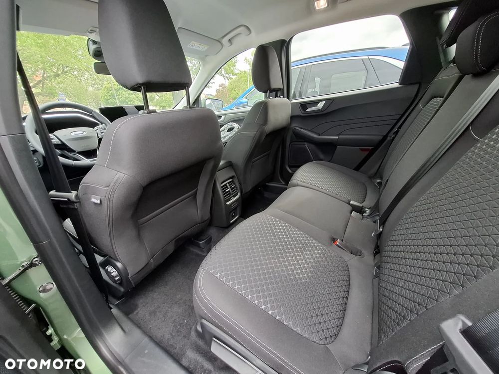 Ford Kuga 1.5 EcoBoost FWD Titanium - 20