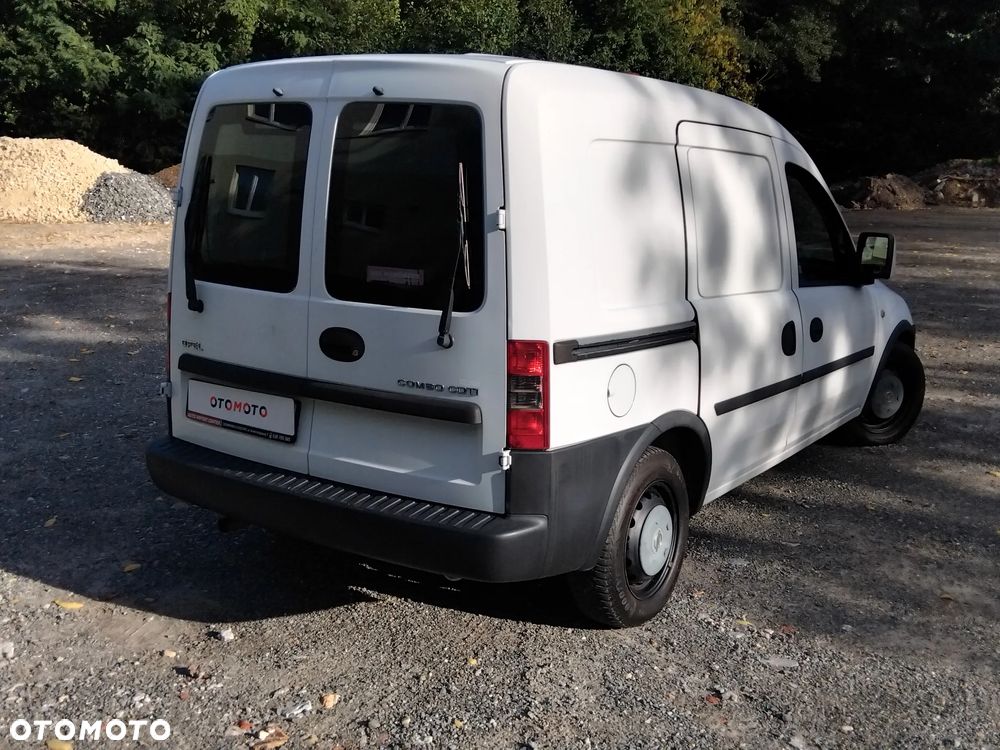 Opel Combo - 20