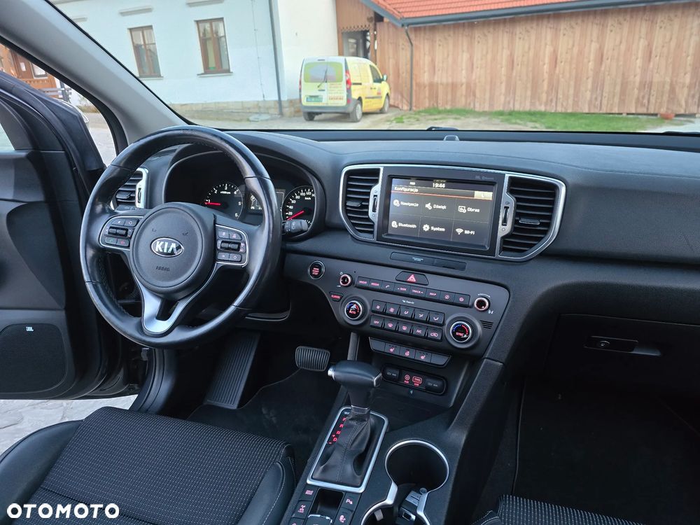 Kia Sportage 2.0 CRDI AWD Dream-Team Edition - 16