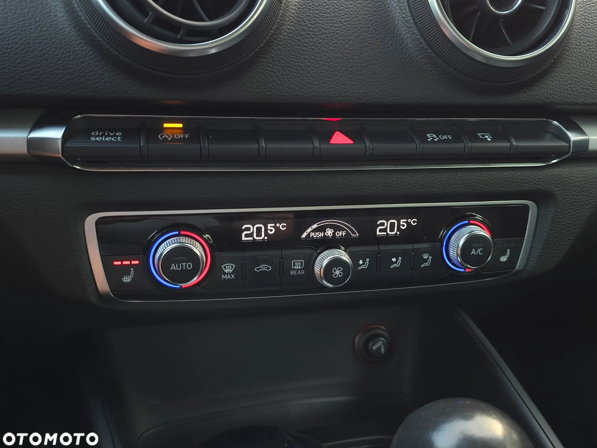Audi A3 Sportback 2.0 TDI Attraction S tronic - 22