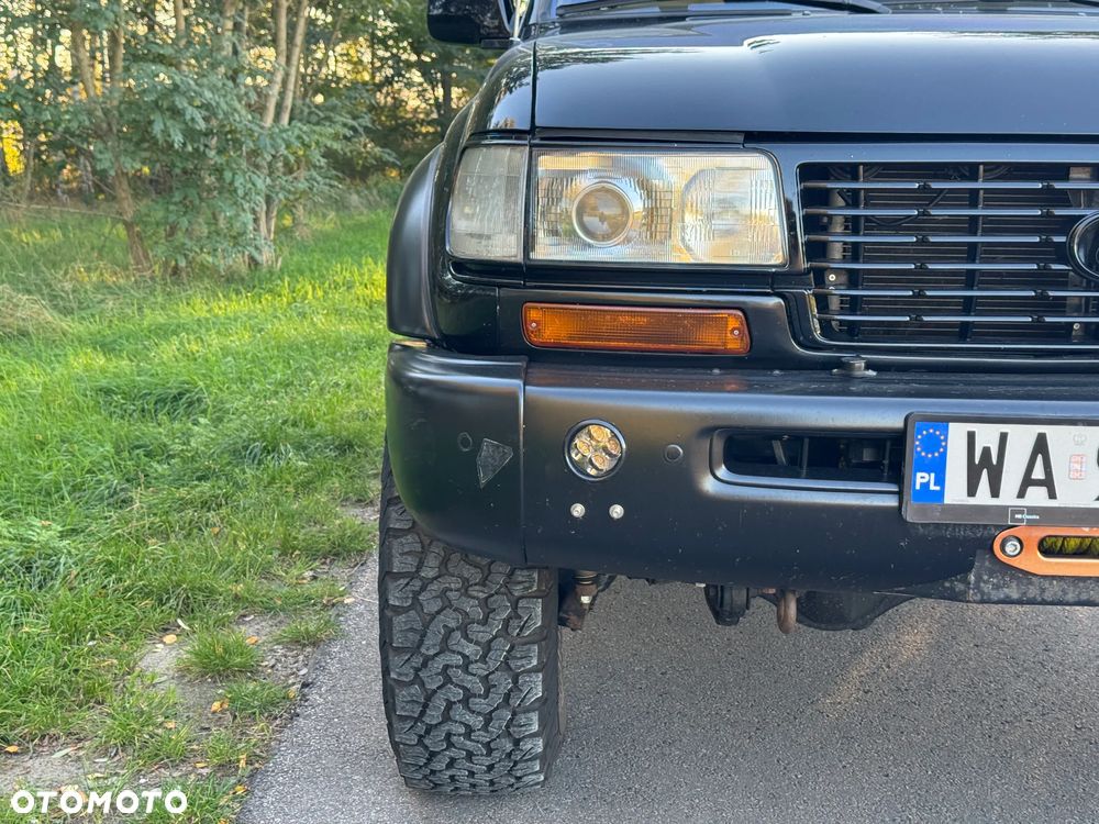 Lexus LX - 16