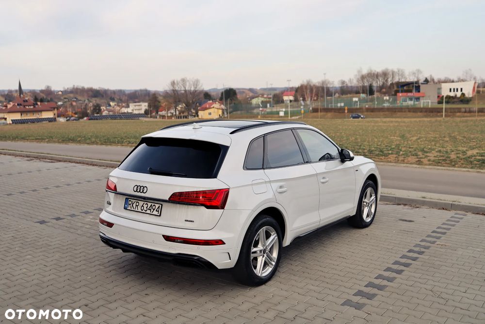 Audi Q5 55 TFSI e Quattro S Line S tronic - 6