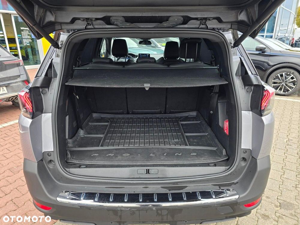 Peugeot 5008 1.2 PureTech mHEV Allure Pack S&S e-DCS6 - 27