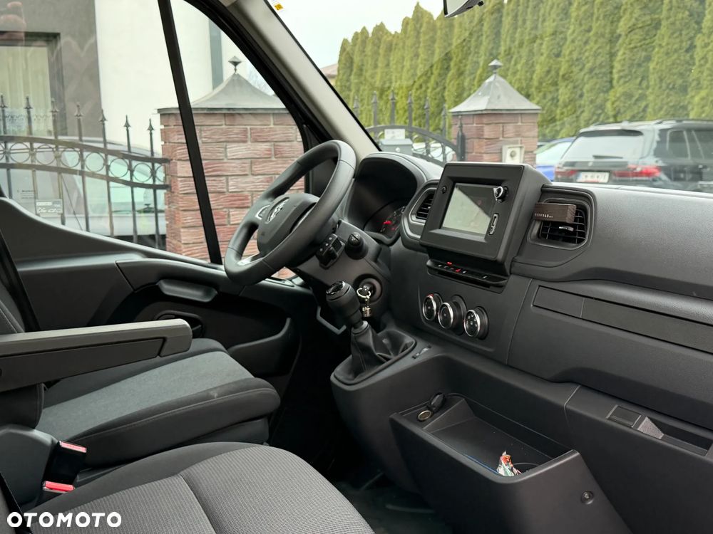 Renault Master - 13