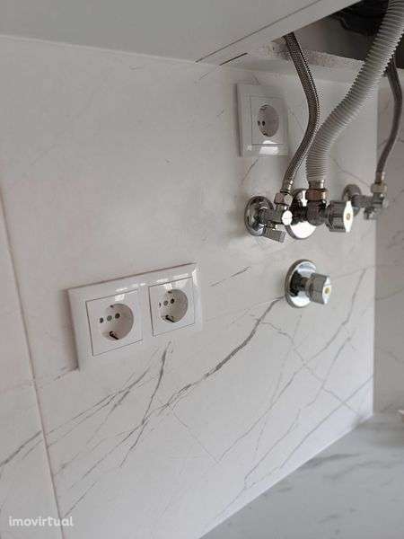 T2 totalmente remodelado,áreas, generosas - Grande imagem: 4/12