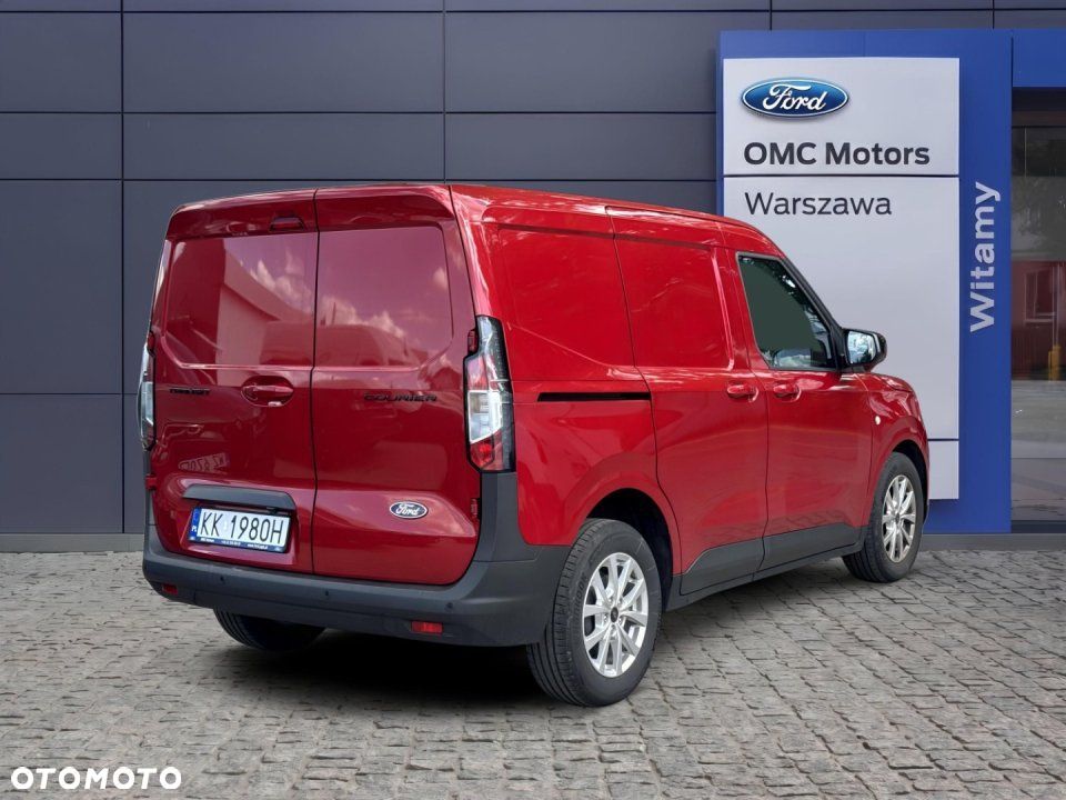 Ford Transit Courier - 7