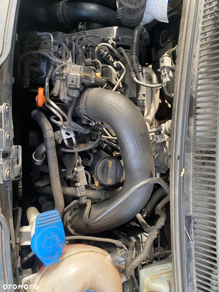 Volkswagen T5 Juzjade - 11