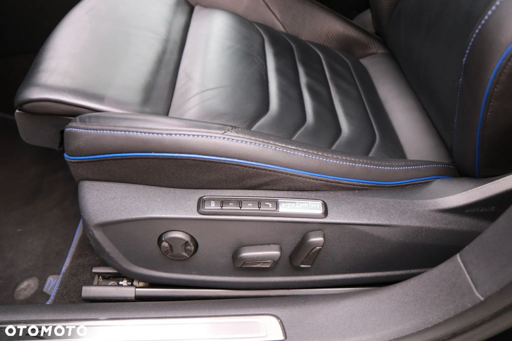 Volkswagen Arteon 2.0 TSI 4Motion R DSG - 24