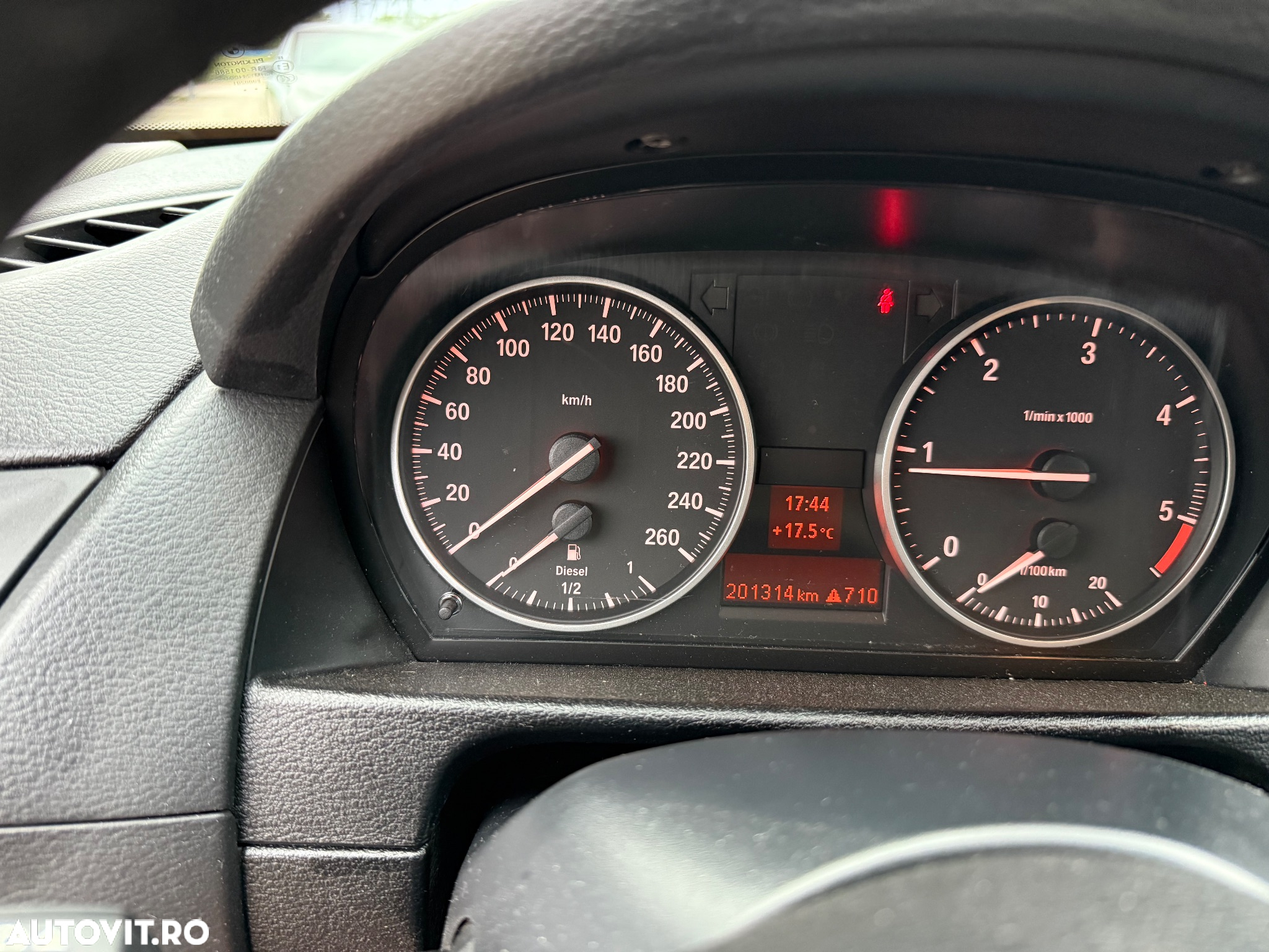 BMW X1 xDrive20d - 12