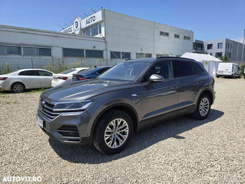 Volkswagen Touareg - 7