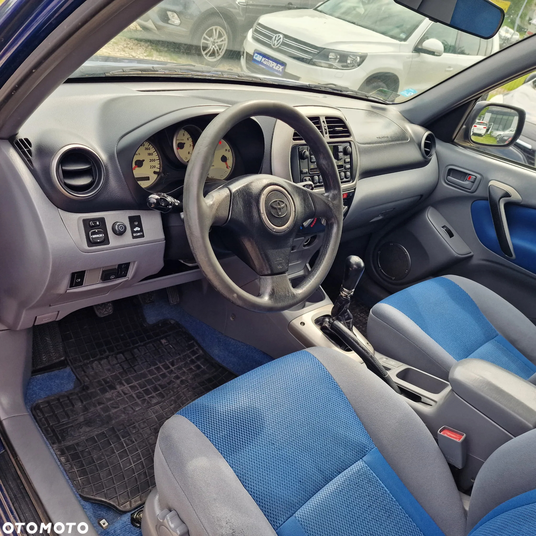Toyota RAV4 1.8 VVT-i 4x2 - 9