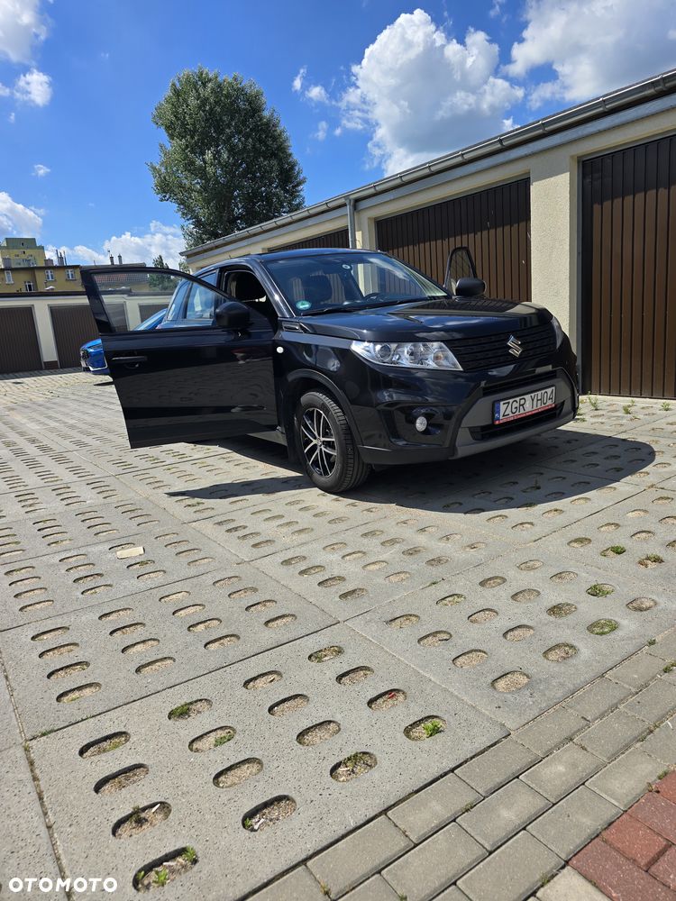 Suzuki Vitara 1.6 Comfort 2WD - 11