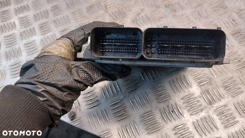 ZESTAW STARTOWY OCTAVIA II RS 2.0 TFSI 1Z0920841C - 2