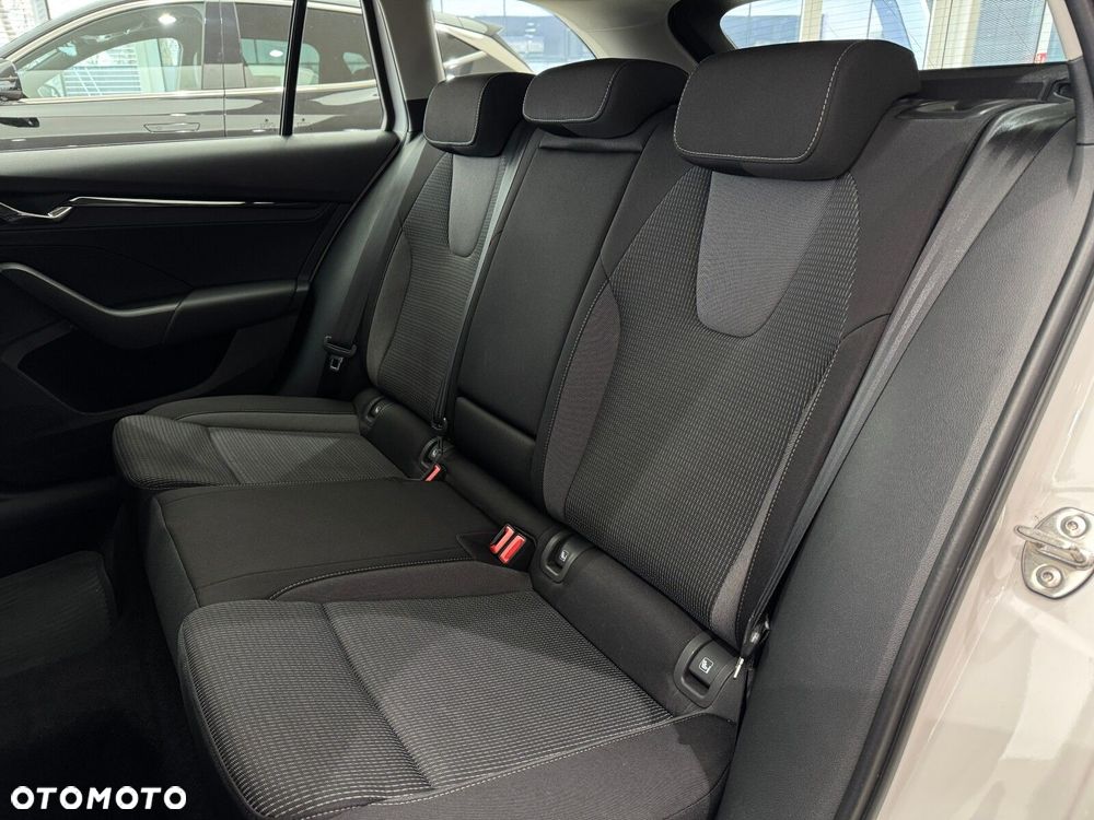 Skoda Octavia 2.0 TDI Ambition - 13