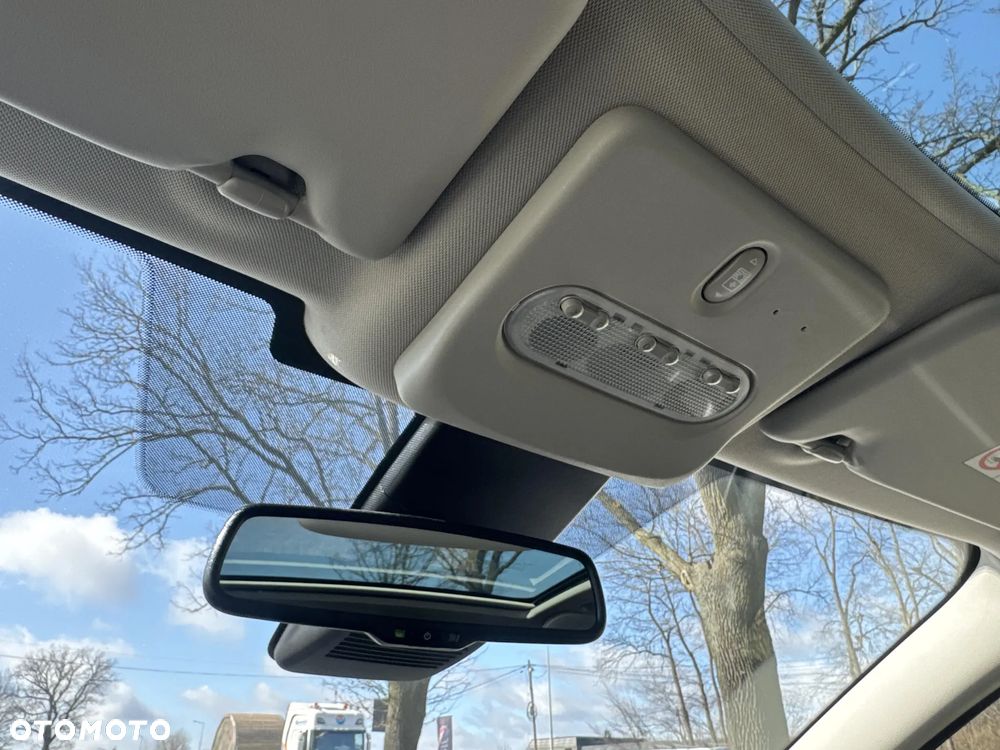 Nissan Qashqai 1.3 DIG-T N-Connecta - 16