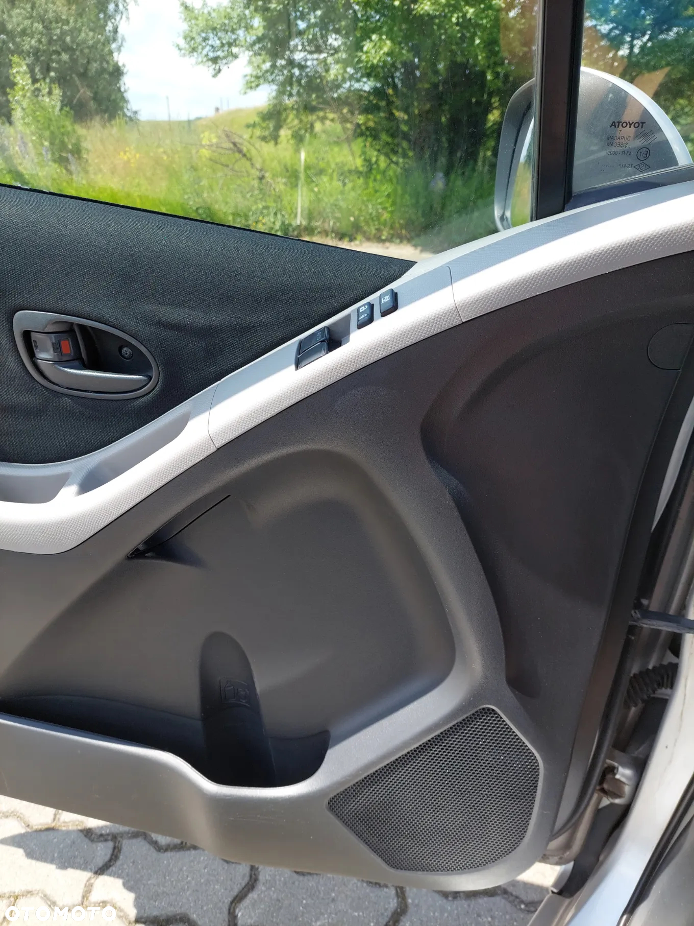 Toyota Yaris - 6